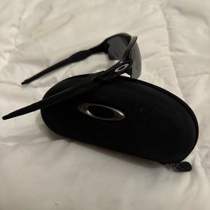 Oakley Flak 2.0 Prizm Black Polarized Lenses, 
Polished Black Frame